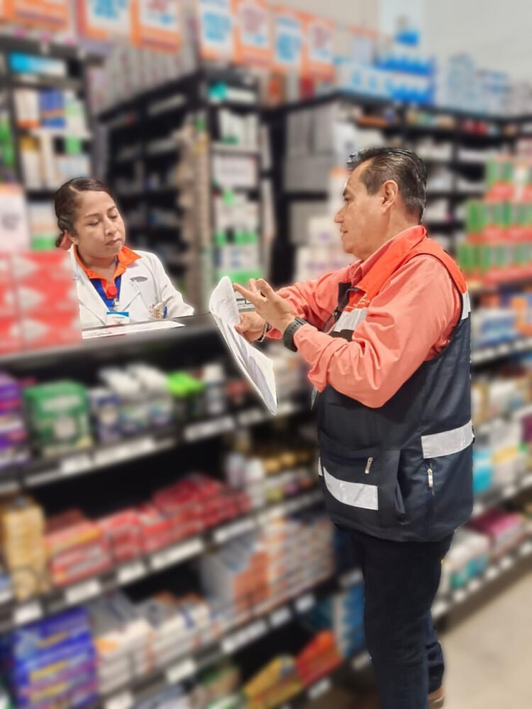 Exhorta Servicios de Salud a hospitales y farmacias a cumplir con normatividad sanitaria