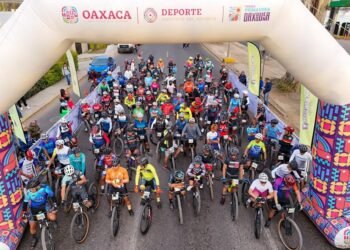 Vuelve la Clásica Ciclista Nacional “Lunes del Cerro 2025”